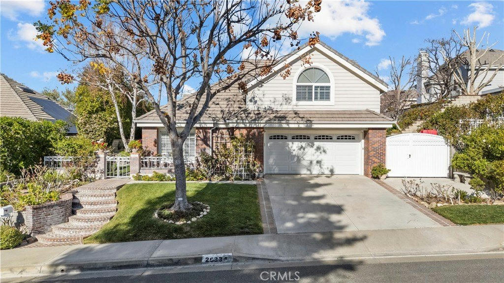 26334 Emerald Dove Dr - 3 bed 3 bath home in Valencia