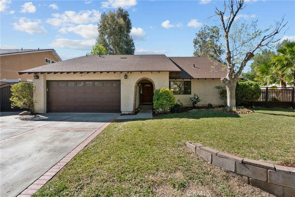 18826 Cabral St - 5 bed 3 bath home in Canyon Country