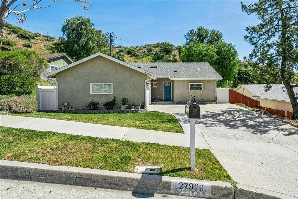 27920 Camp Plenty Rd - 3 bed 2 bath home in Canyon Country