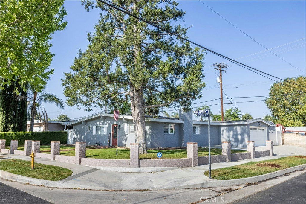 27573 Santa Clarita Rd - 3 bed 2 bath home in Saugus