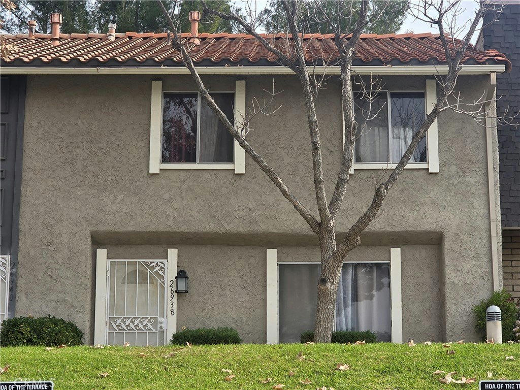 26938 Via Terraza - 3 bed 3 bath home in Saugus