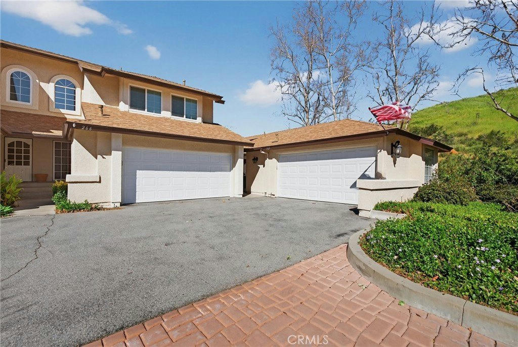22921 Banyan Pl - 3 bed 2 bath home in Santa Clarita