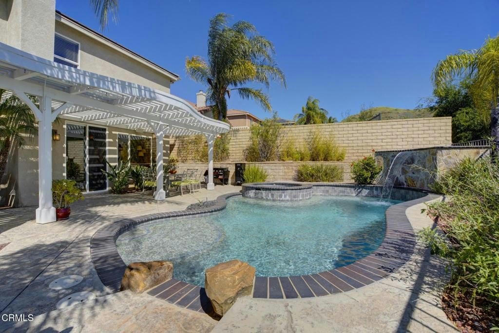 28434 Agajanian Dr - 5 bed 3 bath home in Santa Clarita