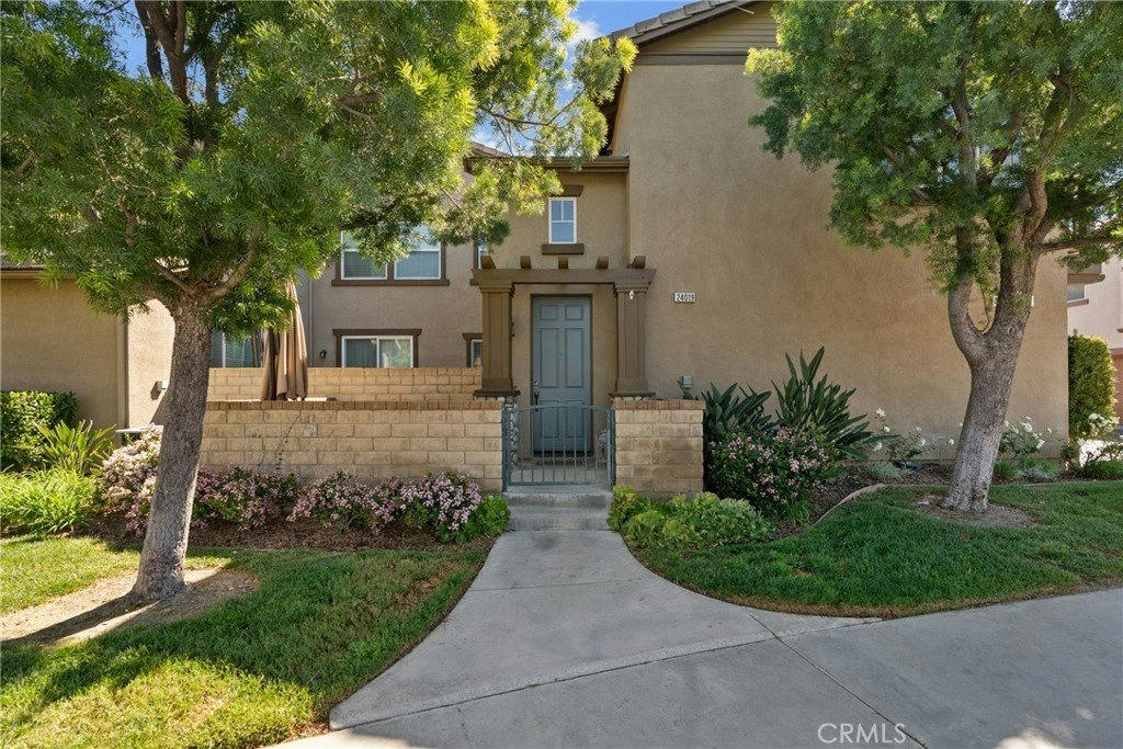 24019 Amphora Pl - 2 bed 2 bath home in Valencia