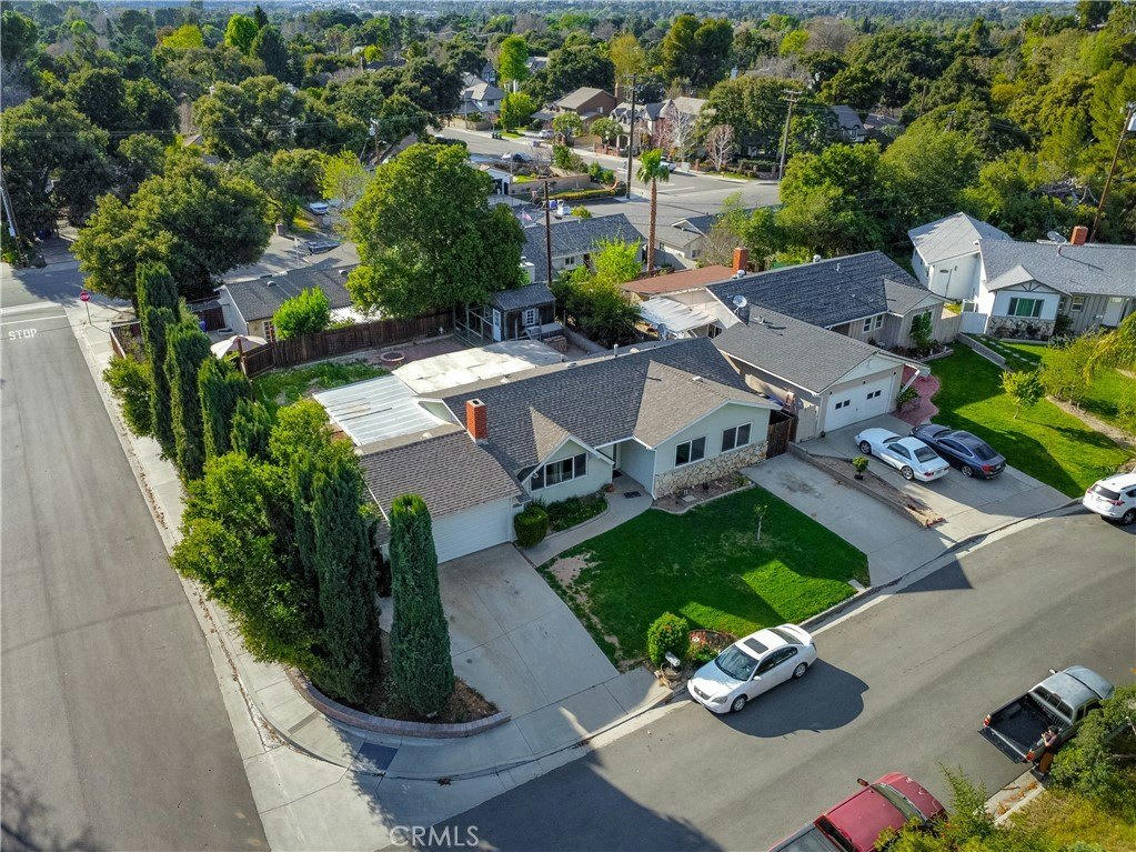 24341 Shadeland Dr - 3 bed 2 bath home in Newhall