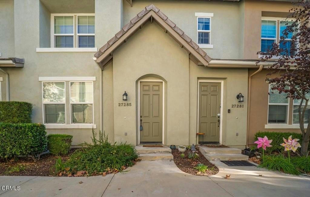 27285 Blue Spruce Pl - 3 bed 3 bath home in Valencia