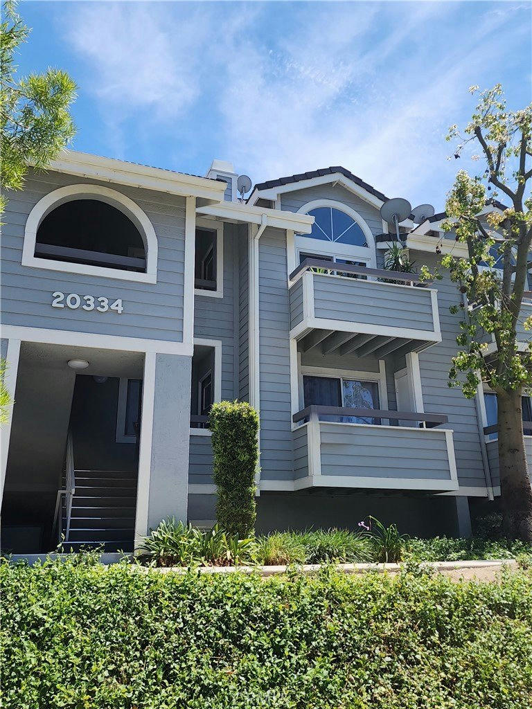 20334 Rue Crevier - 2 bed 2 bath home in Canyon Country