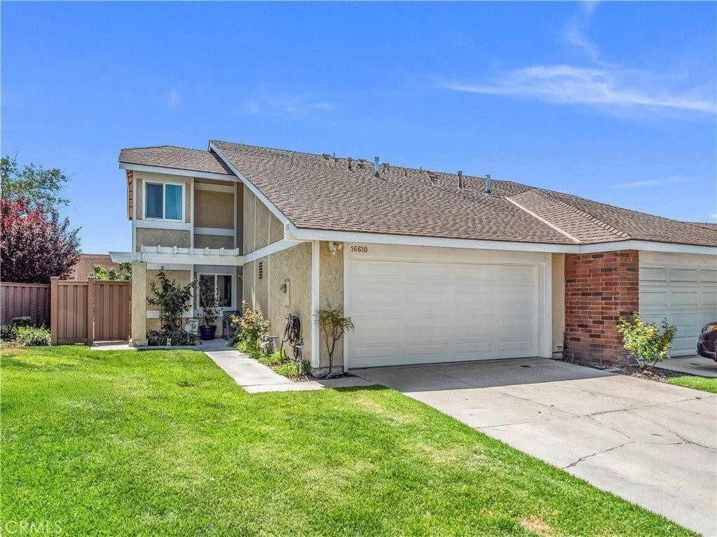 16610 Shinedale Dr - 4 bed 3 bath home in Canyon Country
