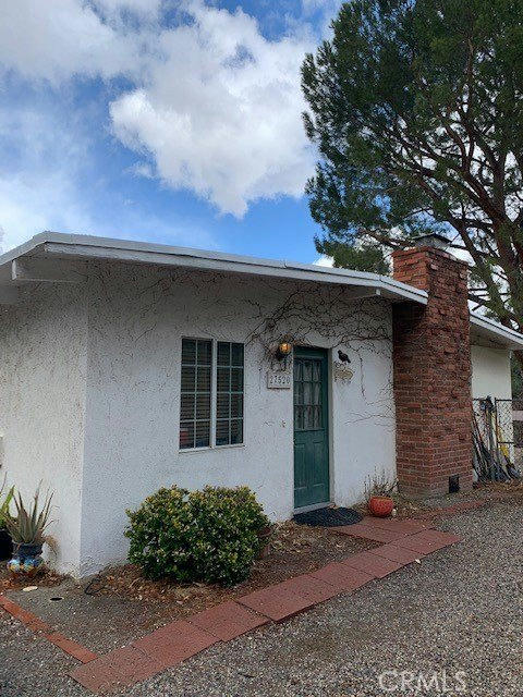 27520 Trail Ridge Rd - 2 bed 1 bath home in Canyon Country