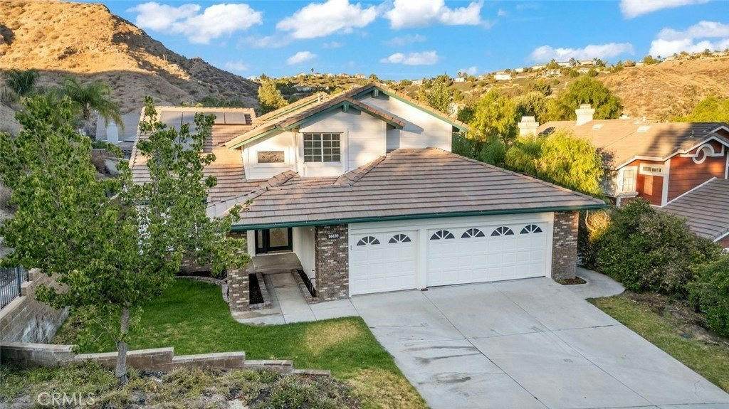 14439 Grandifloras Rd - 4 bed 3 bath home in Canyon Country