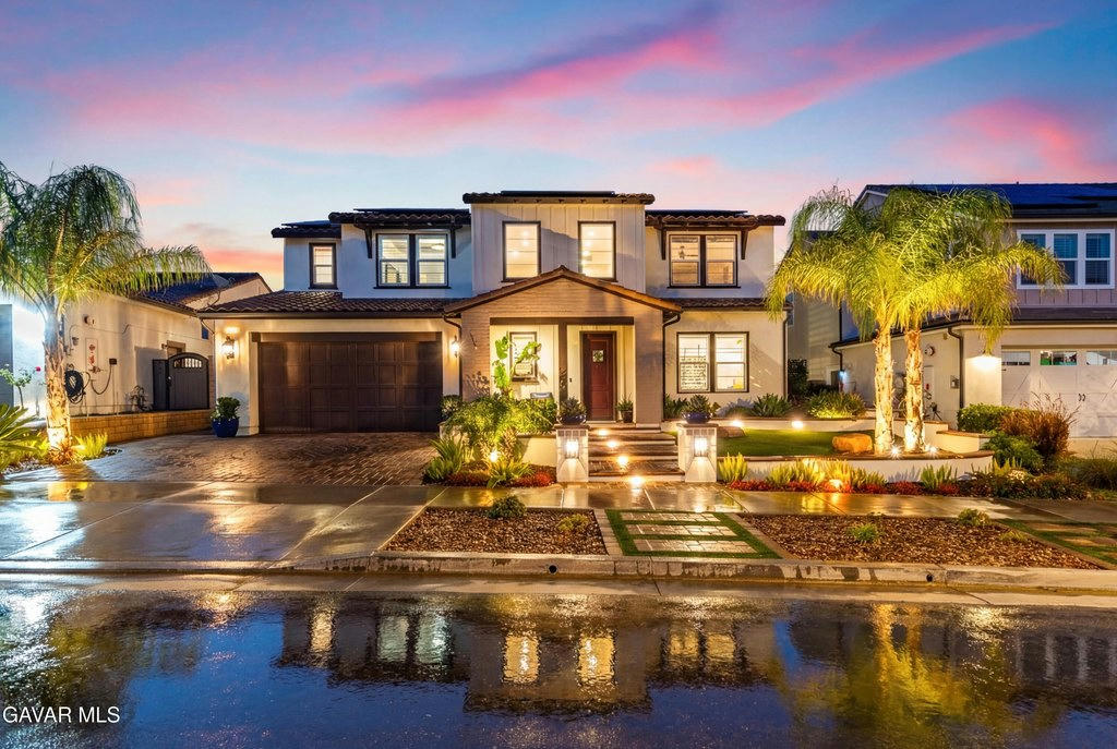25056 Cypress Bluff Dr - 4 bed 4 bath home in Santa Clarita