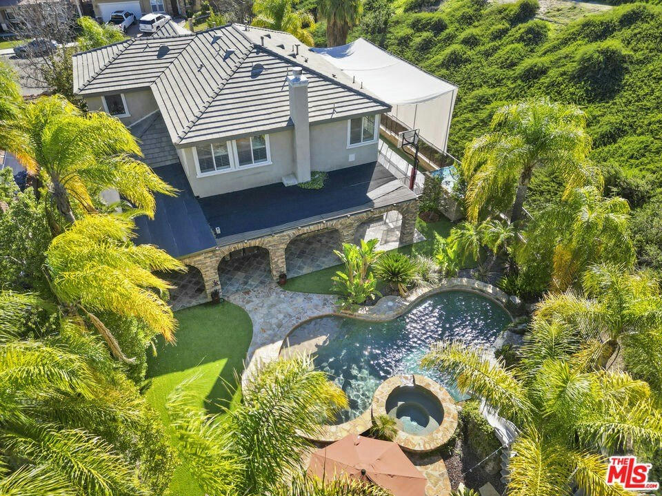 23871 Rio Ranch Way - 5 bed 4 bath home in Valencia