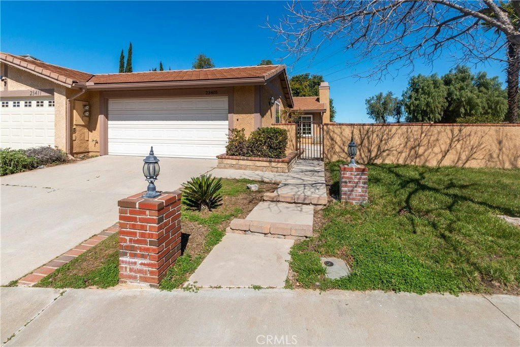 23405 Gaucho Ct - 2 bed 2 bath home in Valencia
