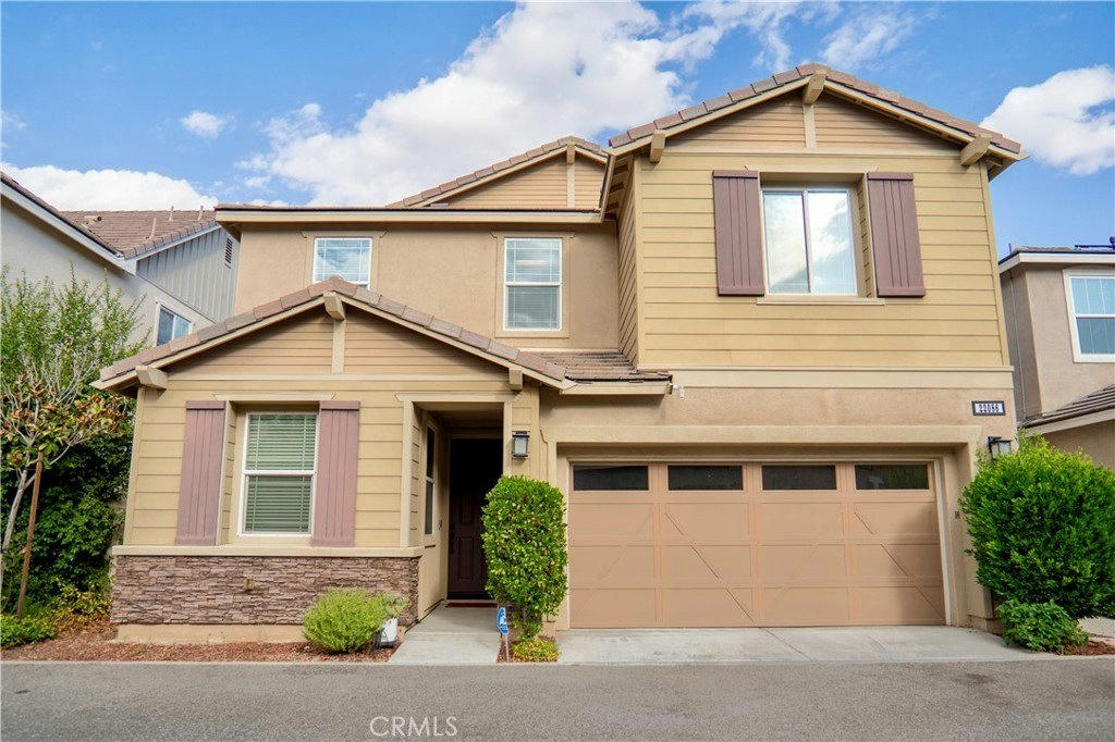 22086 Windham Way - 5 bed 3 bath home in Saugus