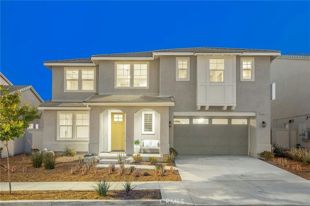 28511 Sparrow Way - 5 bed 5 bath home in Saugus